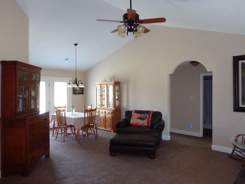 2954 Old Whites Mill Rd, Maryville, TN 37803