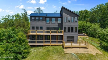 2959 Mockingbird Way, Sevierville, TN 37862