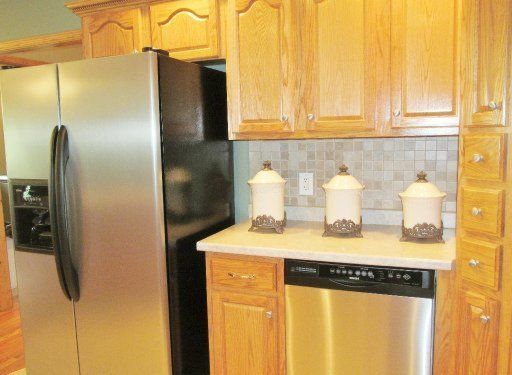 296 Emory View Rd, Lancing, TN 37770