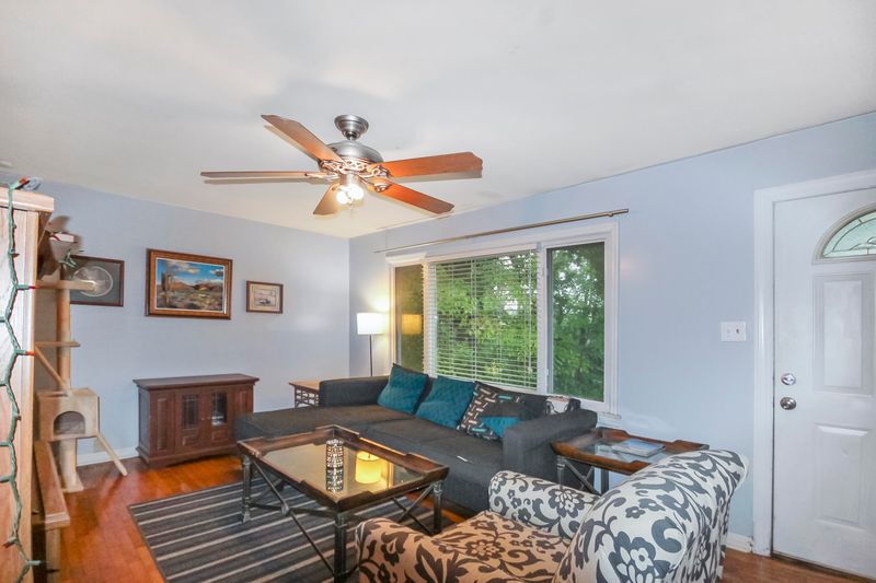 2965 Carson Ave, Knoxville, TN 37917