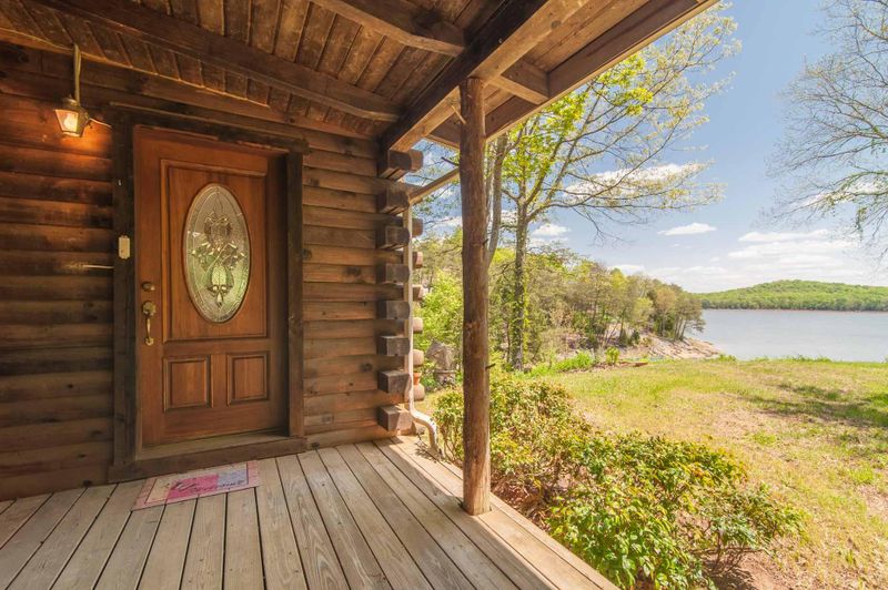 297 Turtle Pointe Rd, Bean Station, TN 37708