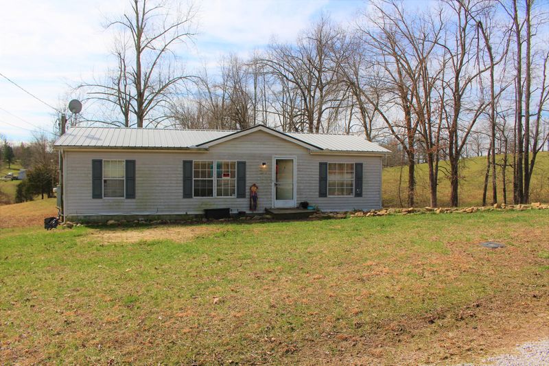 299 Genetta Ln, Sparta, TN 38583
