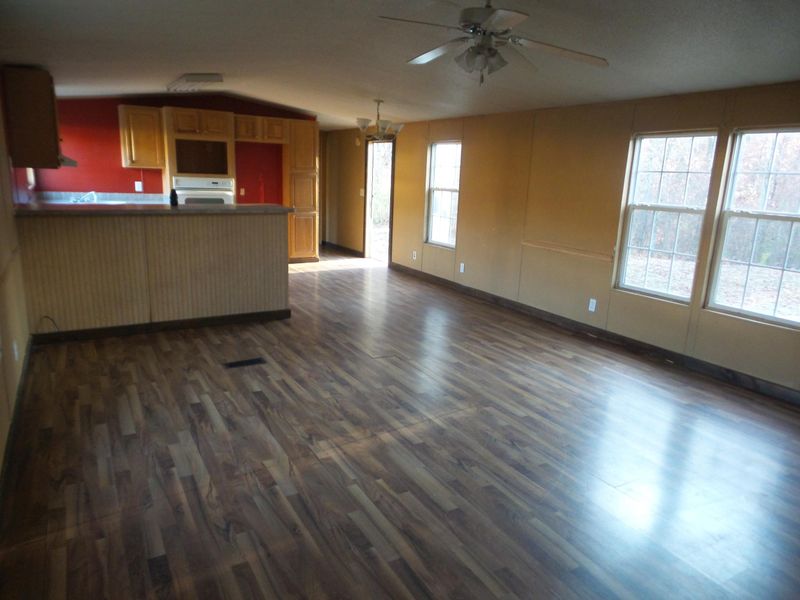 299 Ridge Rd, Maynardville, TN 37807