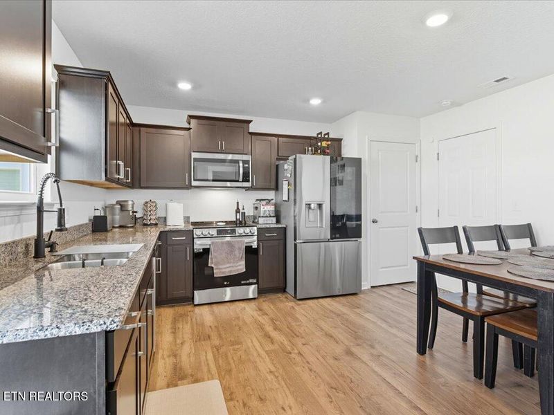 2993 Nicole Cir, Morristown, TN 37814
