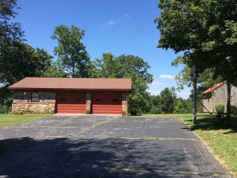 2998 Tabor Loop, Crossville, TN 38571