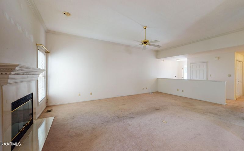3 Breakers Ct, Clinton, TN 37716
