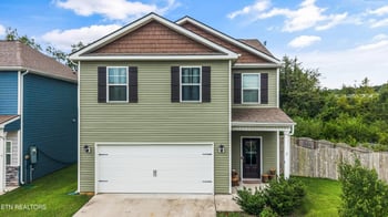 3 Poplar Ct, Clinton, TN 37716
