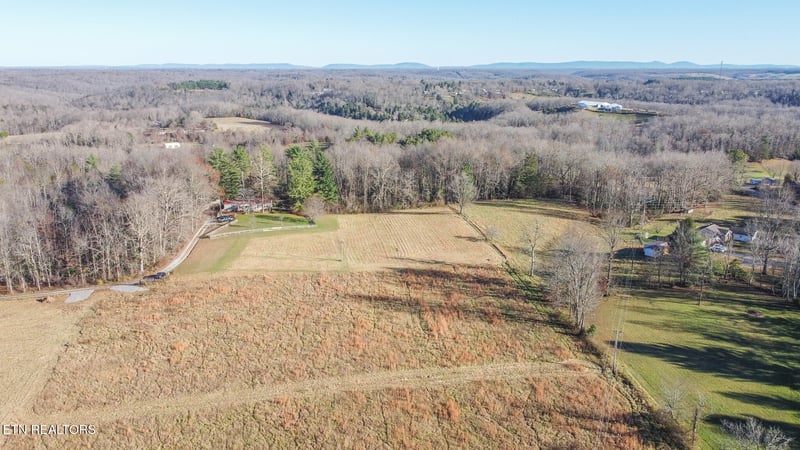 3.99 ac Bob Austin Rd, Crossville, TN 38571