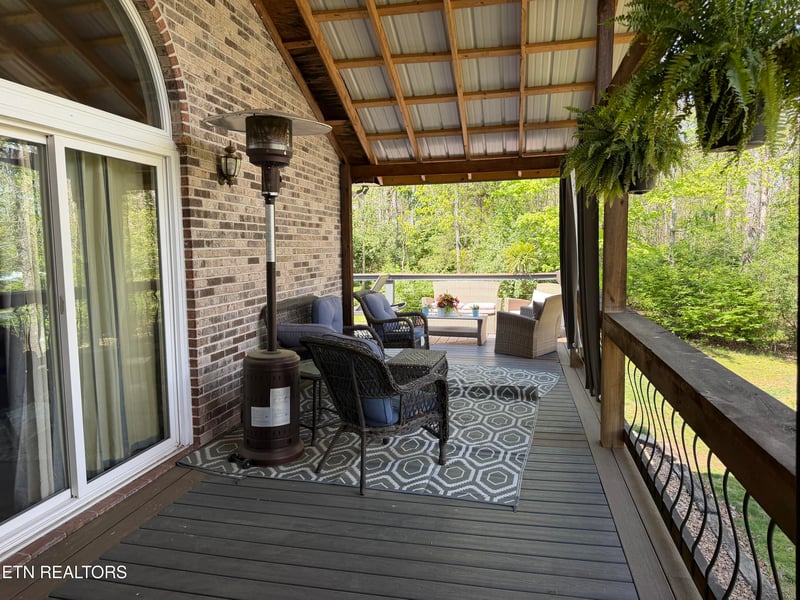 30 Cardinal Loop, Crossville, TN 38555