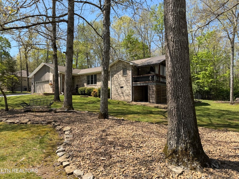 30 Cardinal Loop, Crossville, TN 38555