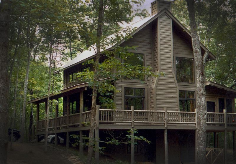 300 Buck Ridge Rd, Oneida, TN 37841
