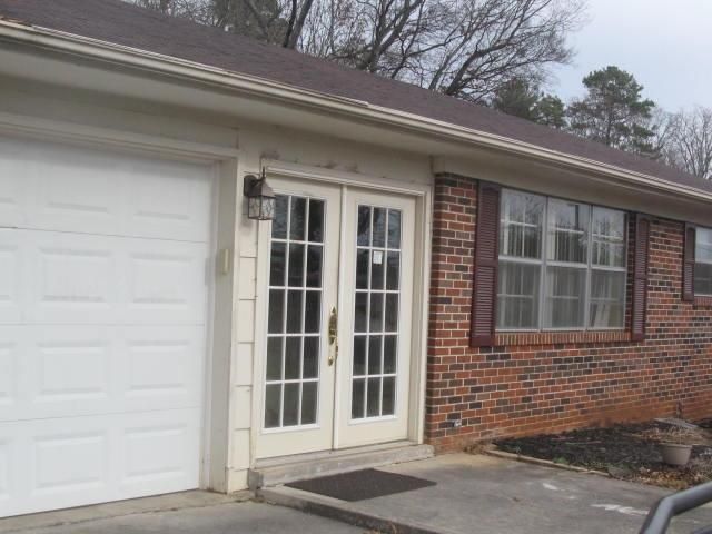 300 Kathy St, Athens, TN 37303