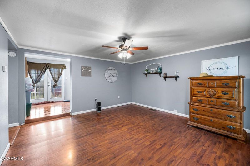 300 Mount Harmony Rd, Niota, TN 37826