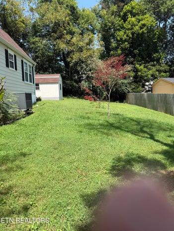 300 S Oak St, Sweetwater, TN 37874
