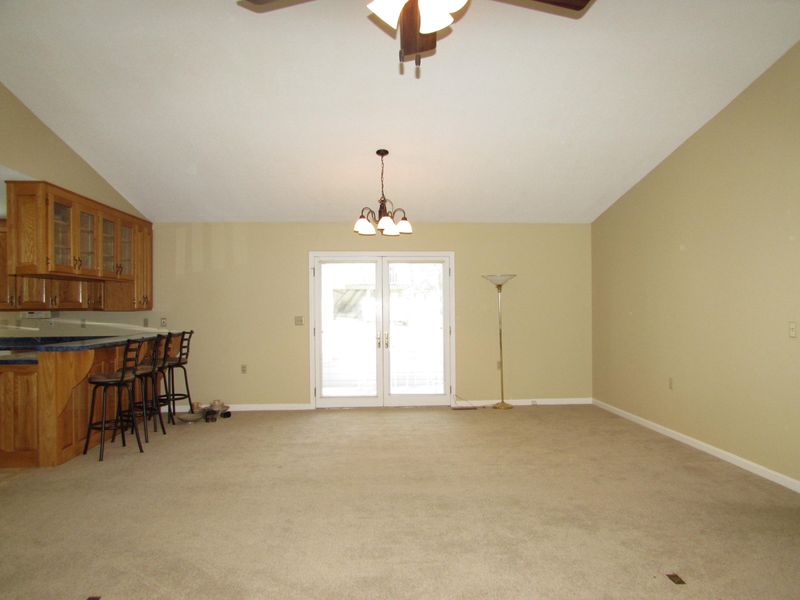 300 Snead Dr, Fairfield Glade, TN 38558