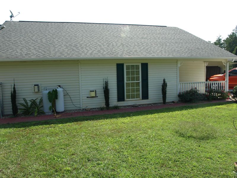 300 Summey Way, Vonore, TN 37885