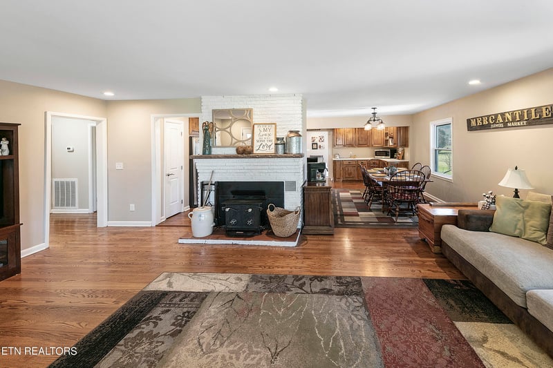 3000 Gray Hendrix Rd, Knoxville, TN 37931
