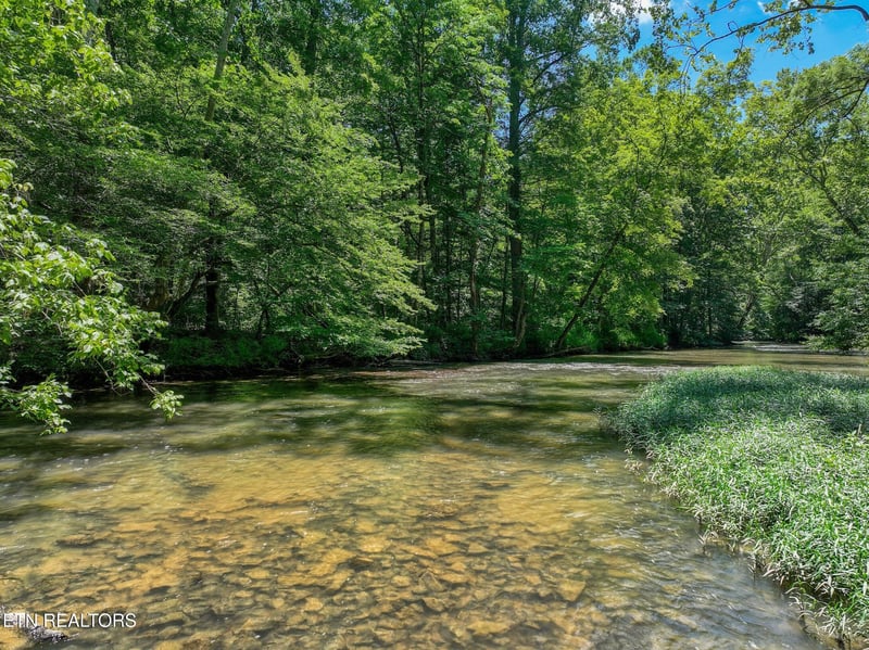 3000 Millstream Ln, Knoxville, TN 37931