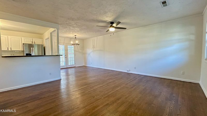 3000 Walridge Rd, Knoxville, TN 37921