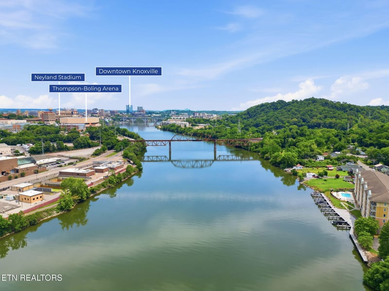 3001 River Towne Way #407, Knoxville, TN 37920