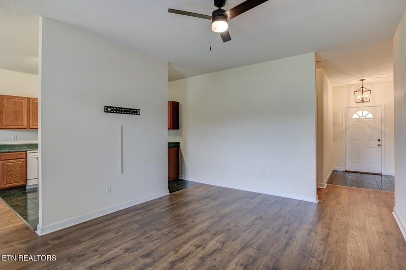 3002 Brentwood Ct, Kingston, TN 37763