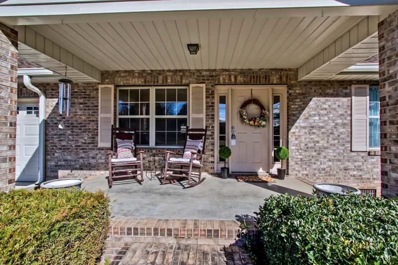 3002 Williams Ferry Rd, Lenoir City, TN 37771