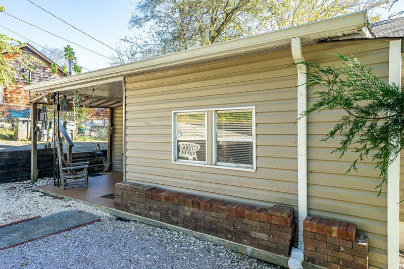 3003 Johnson Ln, Knoxville, TN 37920