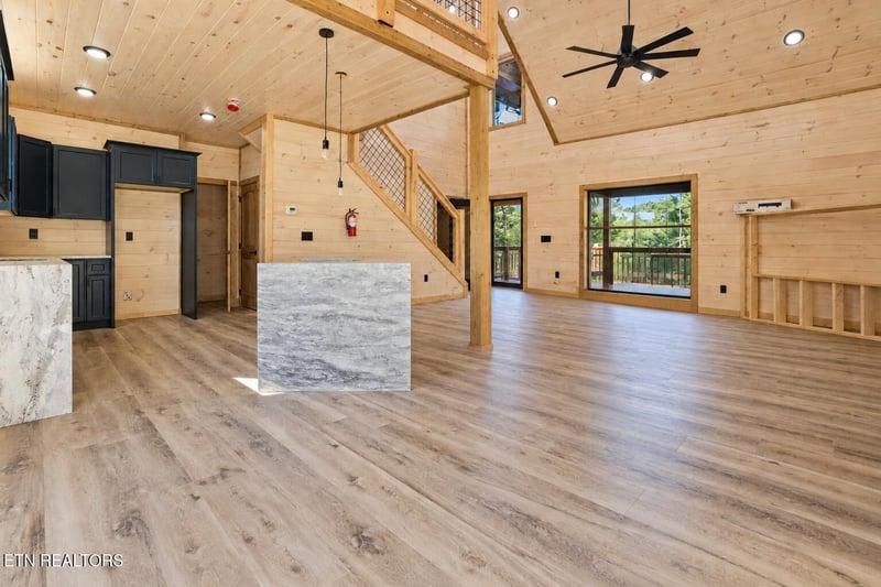 3004 Crestview Ct, Sevierville, TN 37862