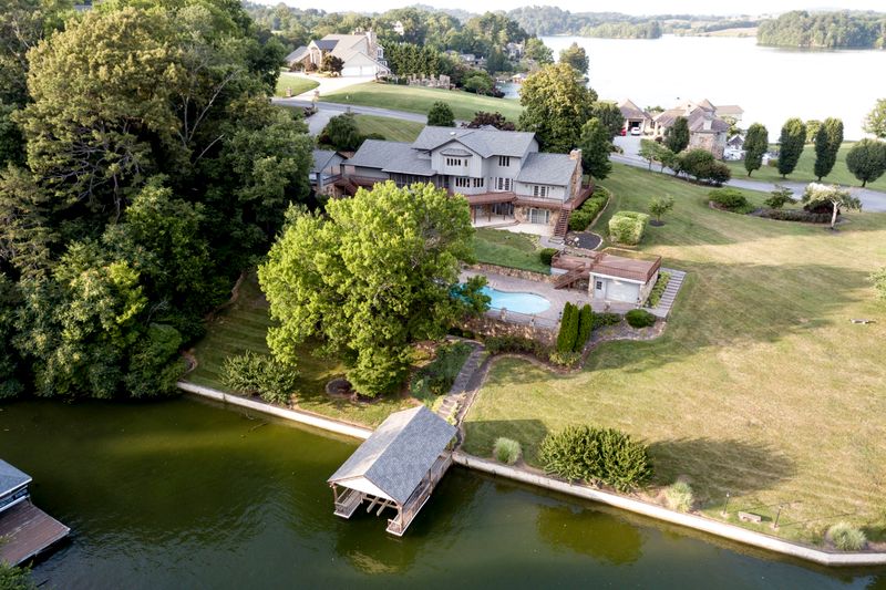3007 Windy Ridge Point, Knoxville, TN 37922