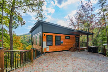 3009 Meadow View Rd, Sevierville, TN 37862