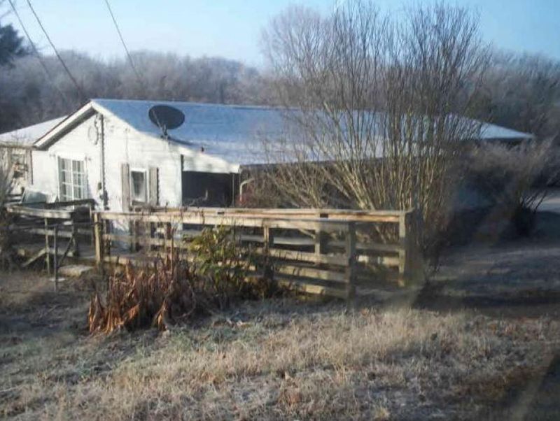 3009 Sinking Springs Rd, Knoxville, TN 37914