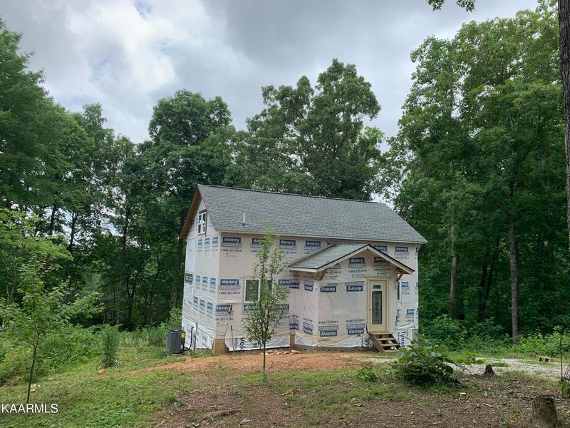 301 Cain Rd, Sharps Chapel, TN 37866