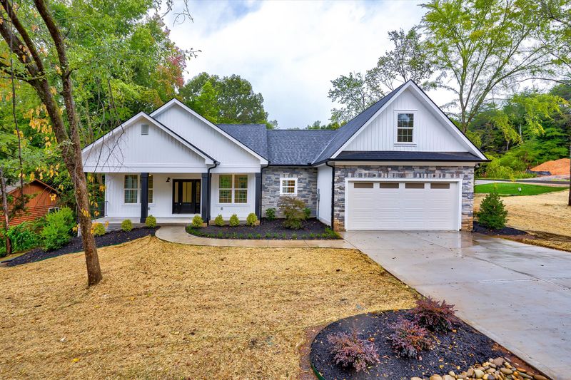 301 Cheeyo Ln, Loudon, TN 37774