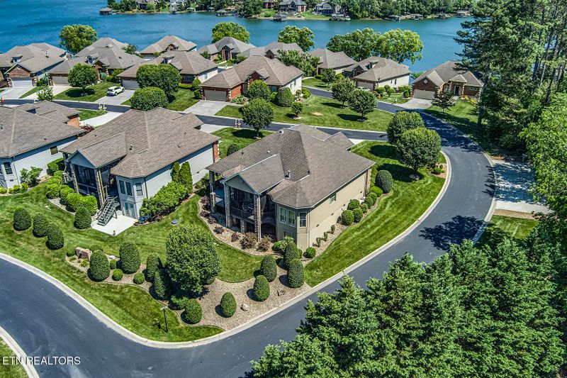 301 Coyatee Shores Tc, Loudon, TN 37774