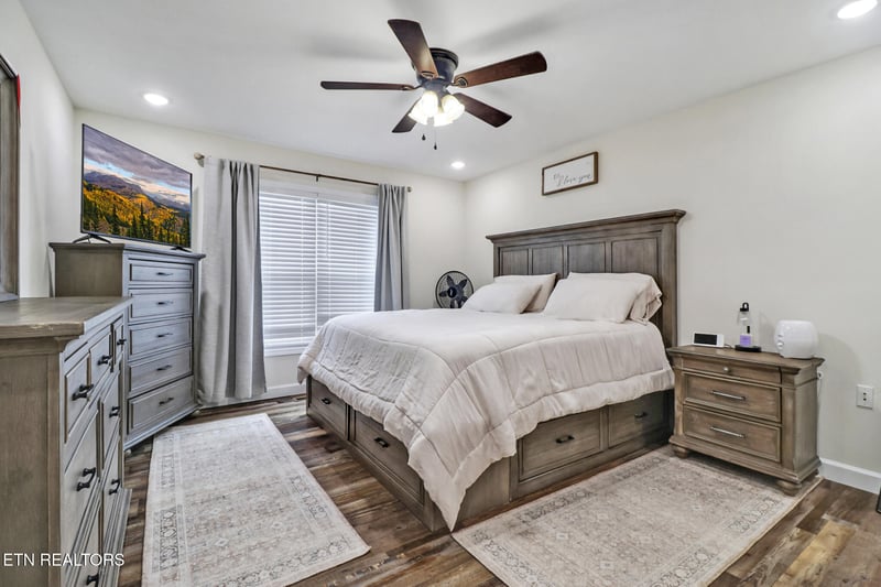 301 Dayton Ave, Crossville, TN 38555