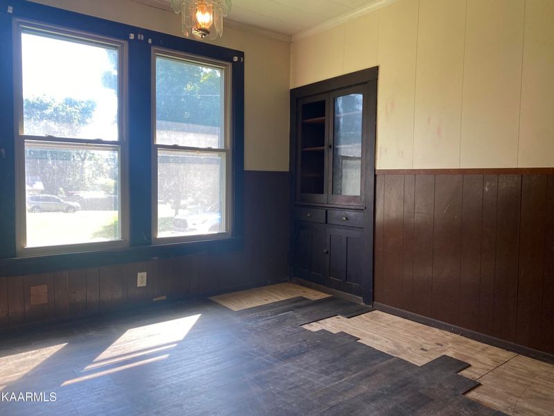 301 E Ford Valley Rd, Knoxville, TN 37920