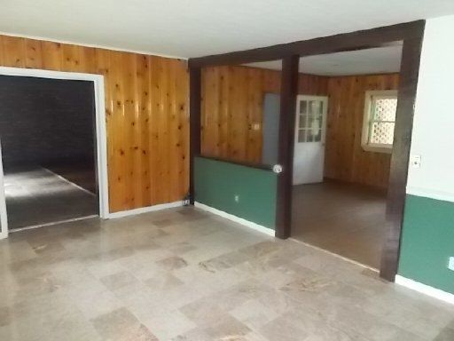301 Lake St, Harriman, TN 37748