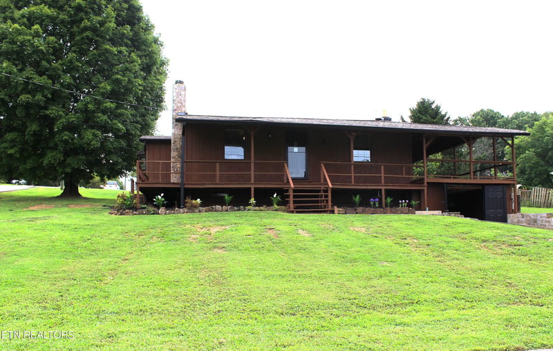 301 Mahala Rd, Sweetwater, TN 37874