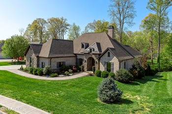 301 Oak Chase Blvd, Lenoir City, TN 37772