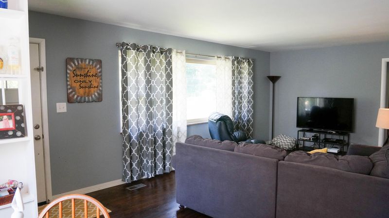 301 Westbury Dr, Clinton, TN 37716