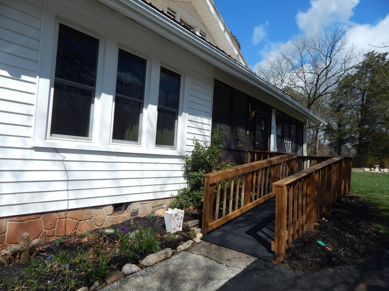 301 Widow Newman Ln, Knoxville, TN 37924