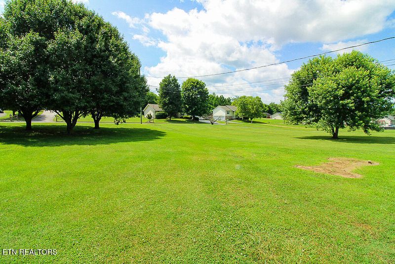 3010 Eledge Ln, Sevierville, TN 37876