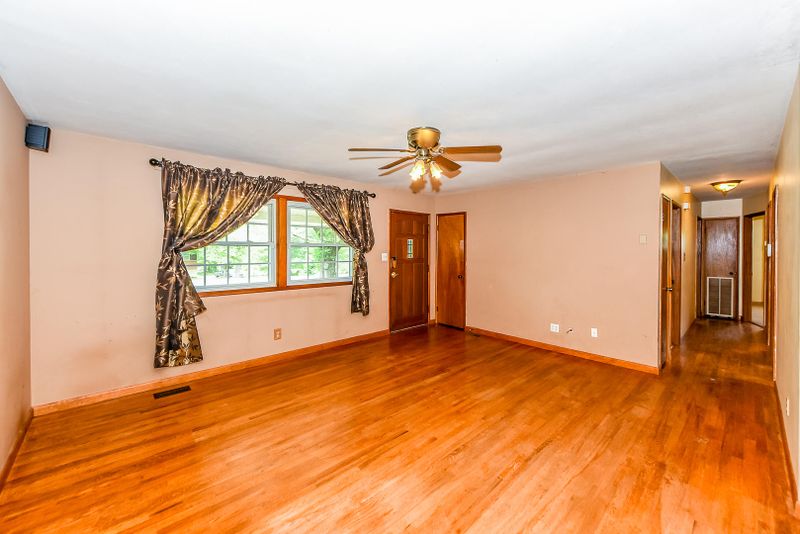 3012 Lafayette Rd, Knoxville, TN 37921