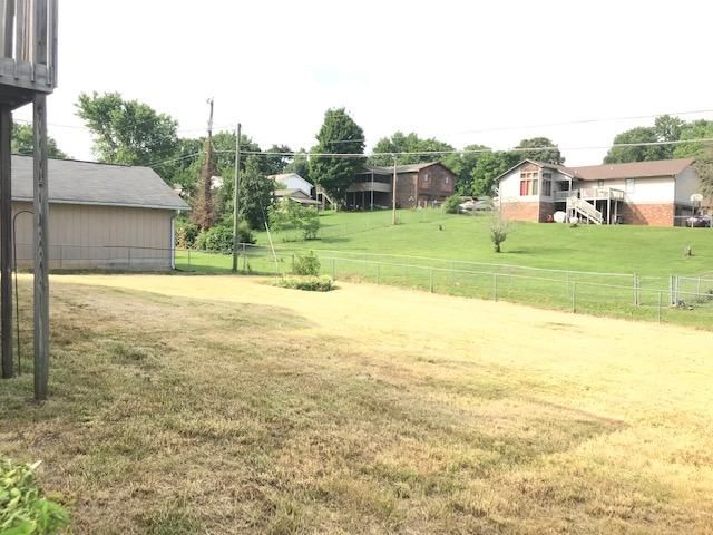 3012 Shropshire Blvd, Powell, TN 37849