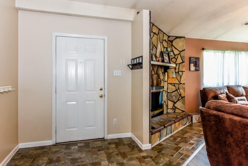 3015 Best Rd, Maryville, TN 37803