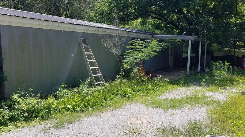 3015 Long Hollow Rd, Powell, TN 37849