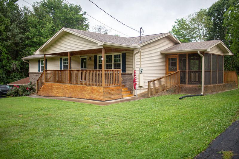 3017 Gray Hendrix Rd, Knoxville, TN 37931