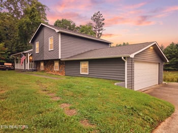 3017 Pleasant View Ave, Maryville, TN 37803