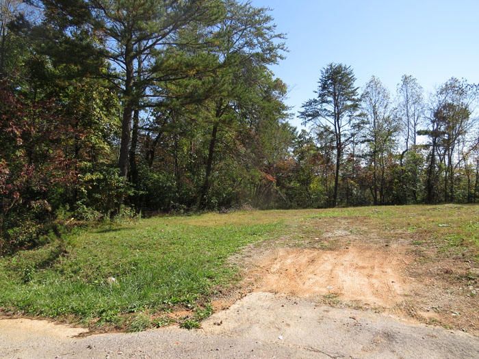 302 Clear Springs Rd, Harriman, TN 37748