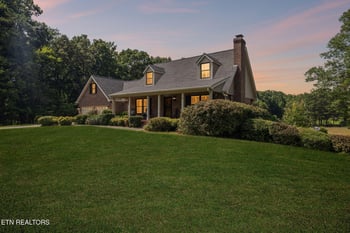 302 County Road 707, Athens, TN 37303